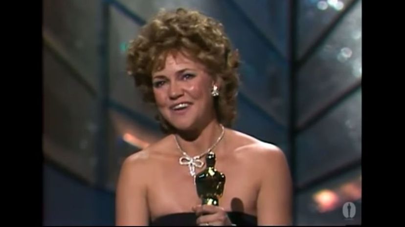 33 - Sally Field Oscars 1985