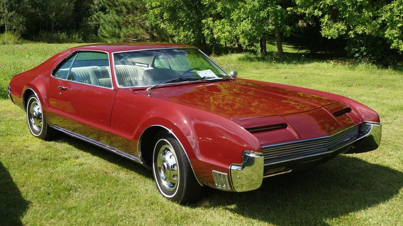 39 - Oldsmobile Toronado