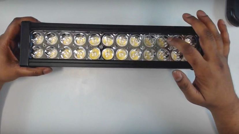 14-LED Work Bar