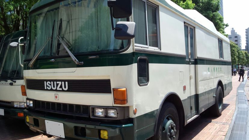 20 Mobile health vehicle