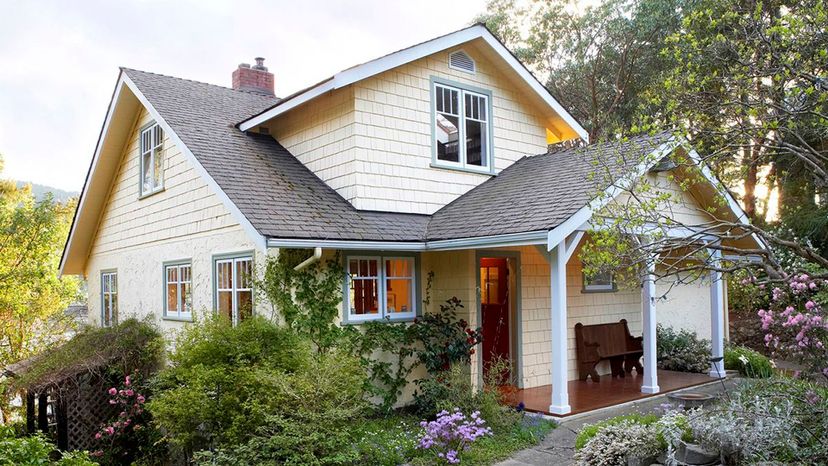 Pretend You're on "House Hunters" With Your Love, and We'll Show You Your Perfect Home