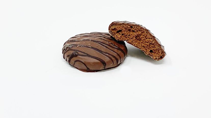 Protein Snacks -Think Thin protein cakes Chocolate cut