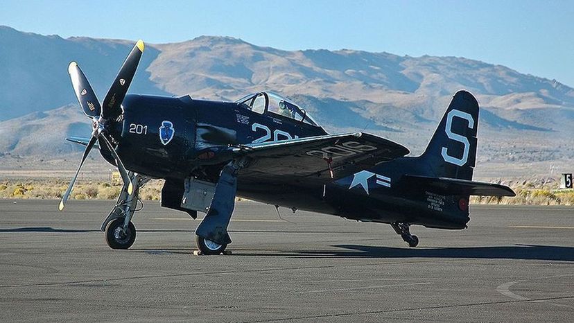 23 800px-Bearcat_Grumman_F8F-2