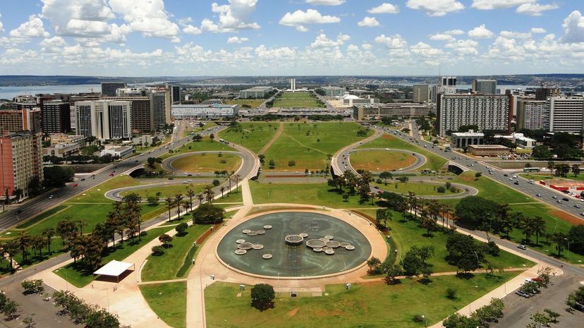 Question 32 - Brasilia