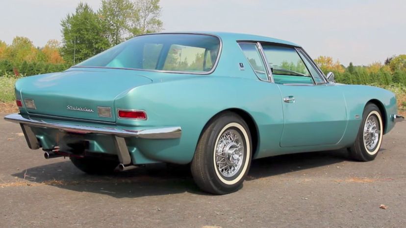 Studebaker Avanti 1964