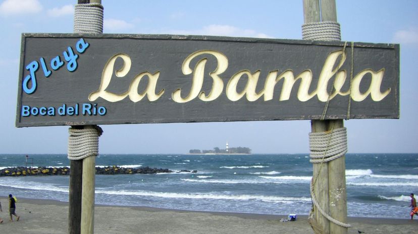 Q 22 Playa La Bamba, Veracruz