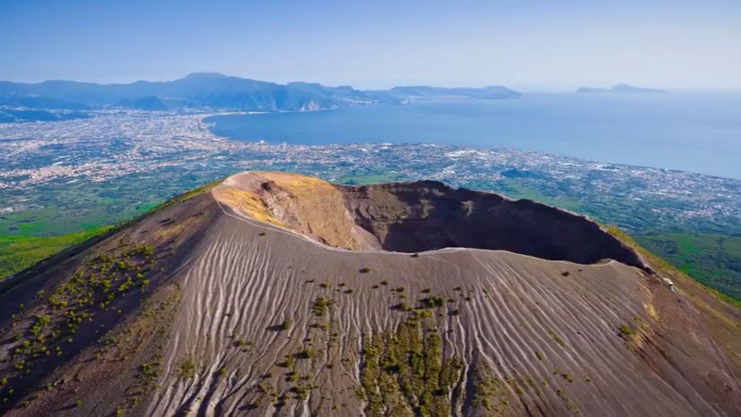 Mount-Vesuvius