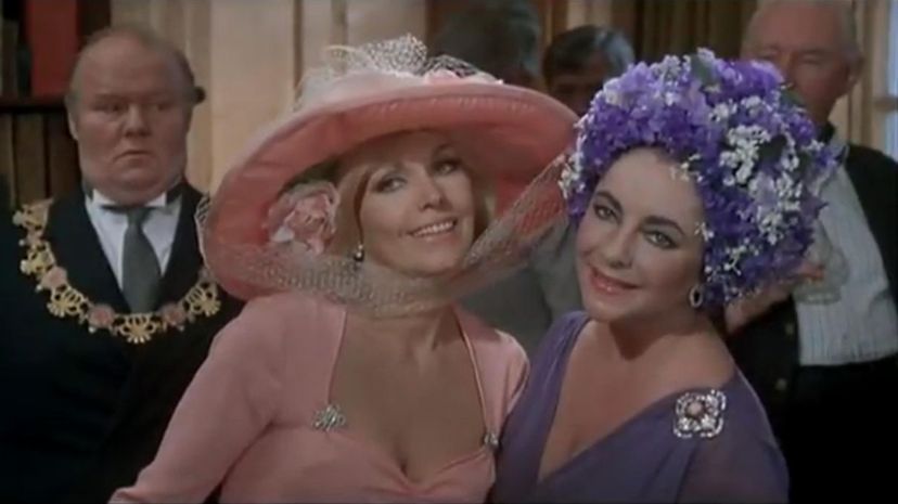 34_The Mirror Crack'd