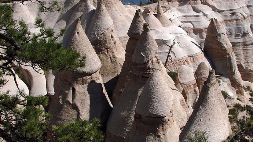 Tent_Rocks_National_Monument,_New_Mexico