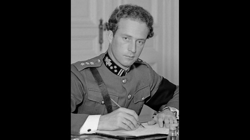 9 Leopold III