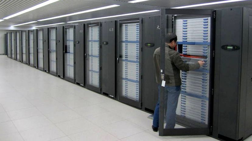 10 Mainframe_Computers