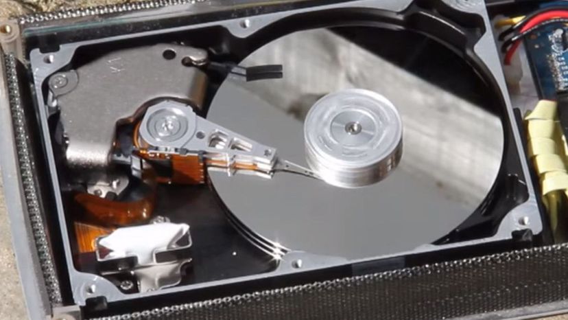 Hard Disk Drive