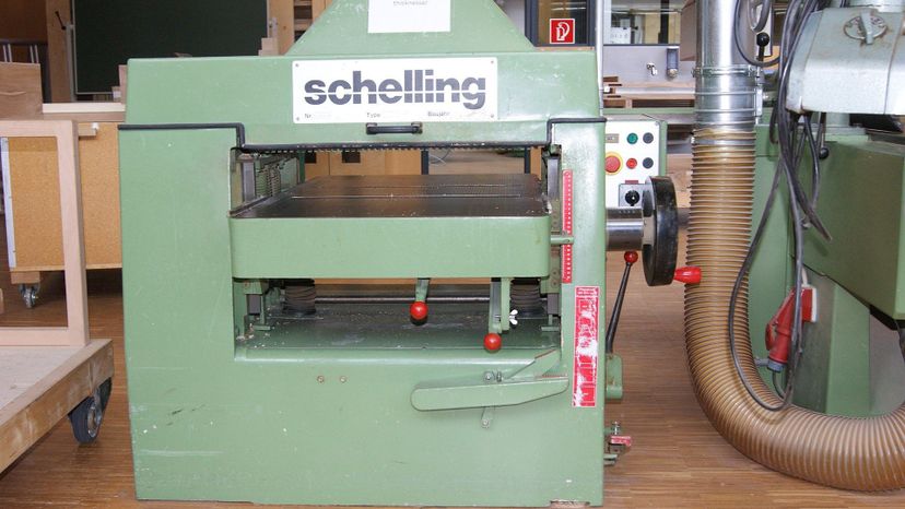 Thickness planer