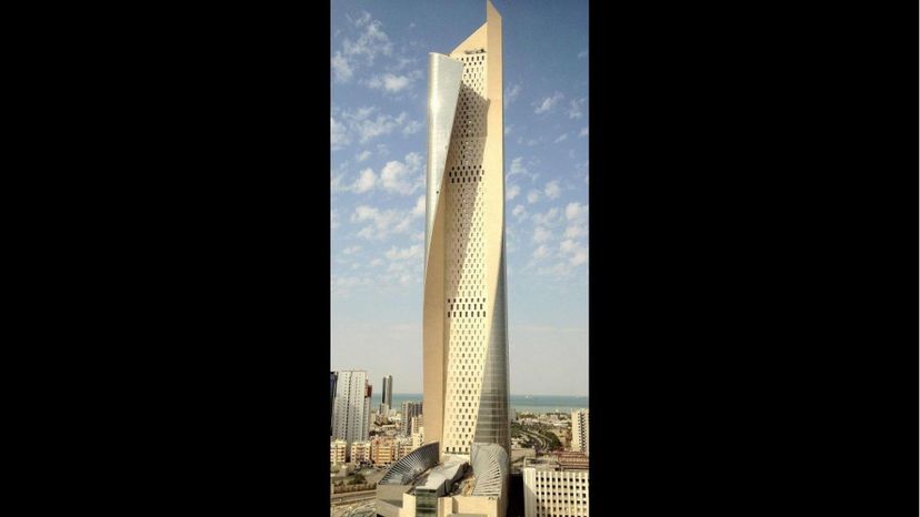 Al Hamr Tower, Kuwait City (KW)