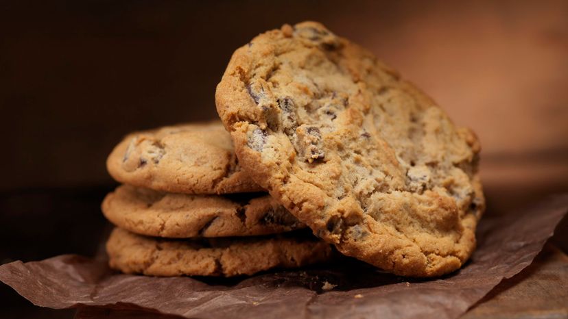 chocolate chip cookies