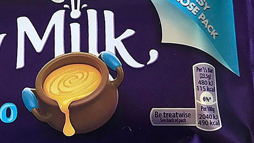 Cadbury_Dairy_Milk_Caramello_chocolate_bar