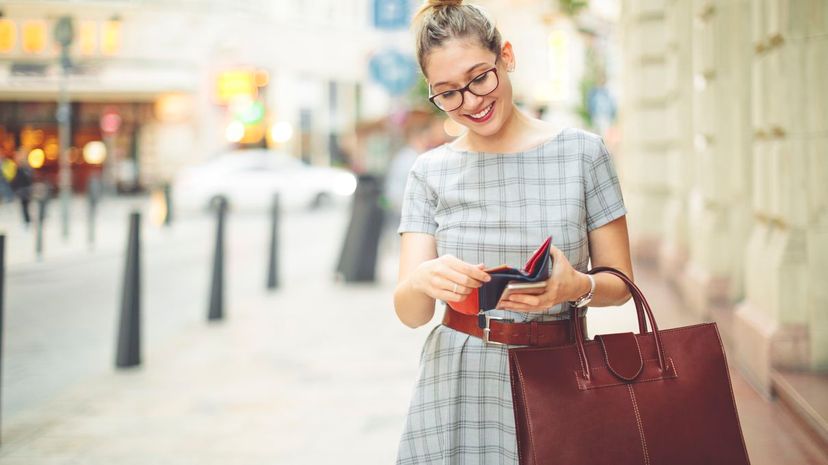 What Do Your Handbag Preferences Reveal About Your Sense of Style? 18