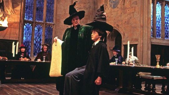 Build a '90s Playlist and We'll Guess Which Hogwarts House You'd Be Sorted Into!