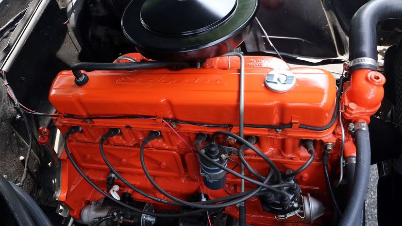 7 - V6 engine