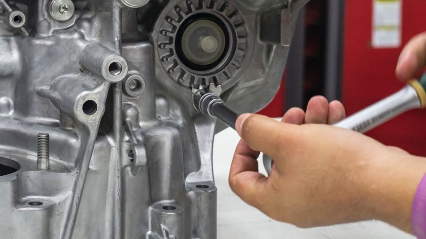 25 - torque wrench