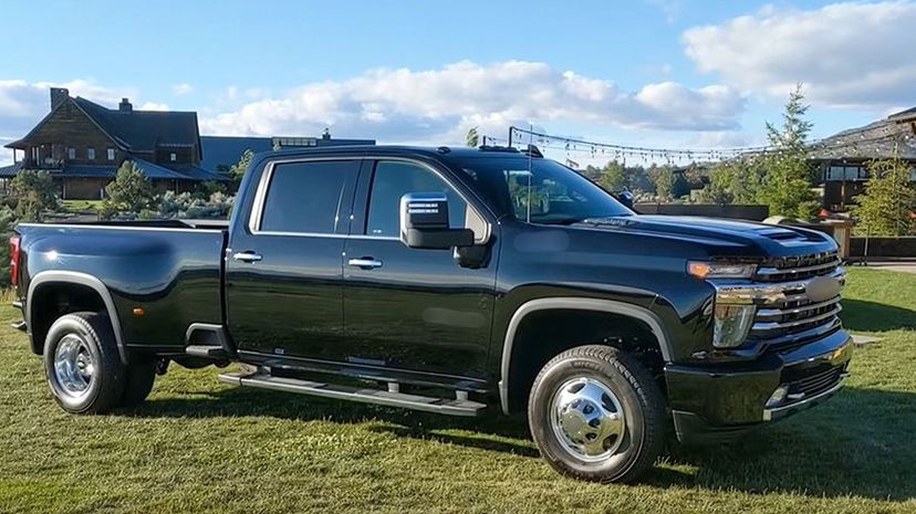 Q36-Chevy Silverado 3500