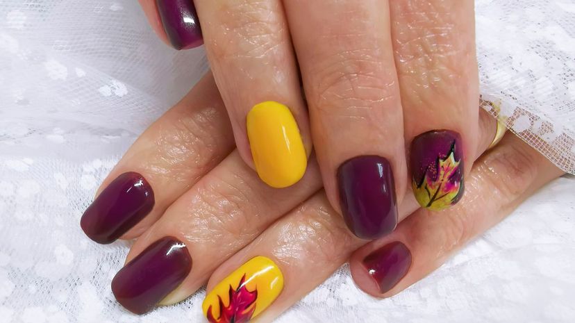 Autumn nail design