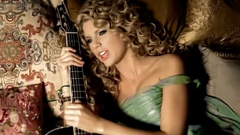 Taylor Swift - Teardrops On My Guitar