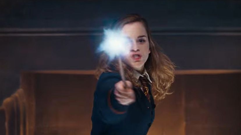 35 Hermoine casting spell