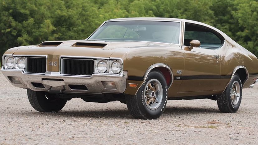 Oldsmobile 442