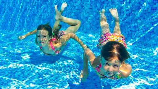 How Swimming Pools Work