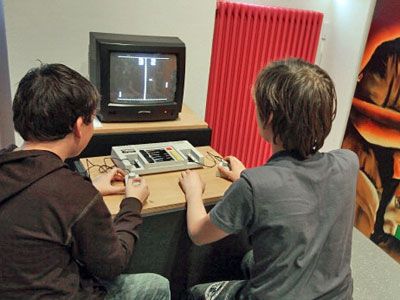 The first shop video game system