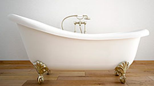 How to Clean an Old Porcelain Tub