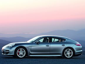 保时捷Panamera”width=