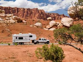 RVs can be a great way for families to vacation in style -- but how do you hitch it to your towing vehicle?
