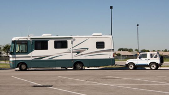How RV Towing Safety Works