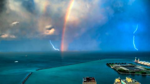 'Rainbow Lightning': One of Mother Nature's Rare Shows - Vimarsana News