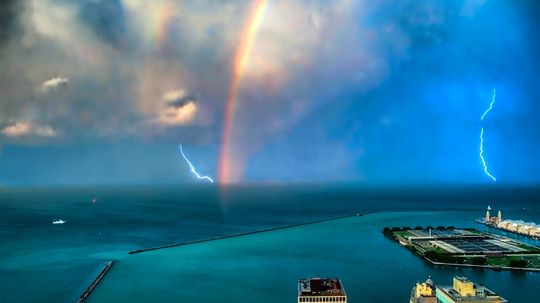 'Rainbow Lightning': One of Mother Nature's Rare Shows
