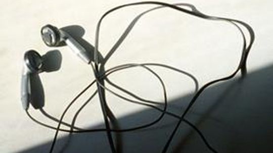 Recycle Old Earbuds into DIY Speakers
