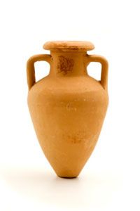 Scores of amphorae, large vessels or jugs, from the Bronze Age were discovered in a store house in a settlement that predated Helike by several thousand years.
