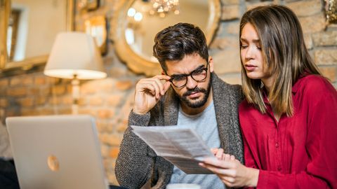 Is It a Good Idea to Refinance Your Student Loans? - Vimarsana News