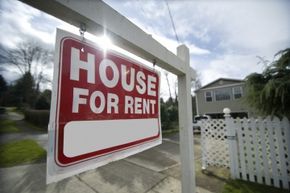 Rent sign outside house