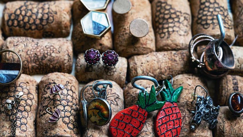 wine cork jewelry holder