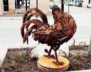 The Mike the Headless Chicken sculpture tells the tale of Lloyd Olsen and his chicken -- it survived 18 months without a head.