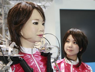 Human and robot counterpart