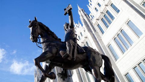 How Robert the Bruce, Inspired by a Spider, Won Scottish Independence - Vimarsana News