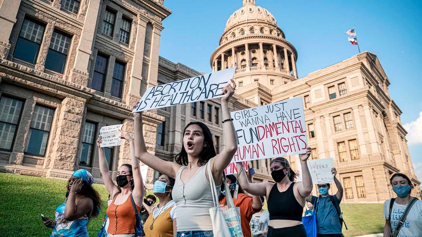 abortion rights protesters