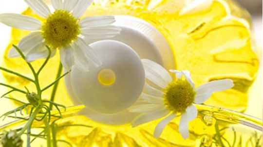 How does Roman Chamomile work in skin cleansers?