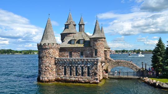 7 Castles You Don't Know Are in America