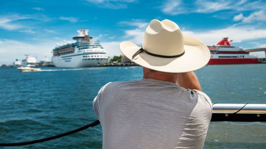 5 Best Senior Cruise Discounts