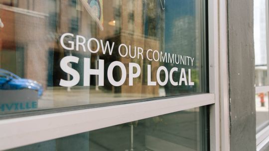 10 Reasons Why You Should Eat Local in Your Community
